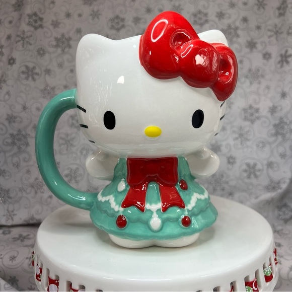 Christmas Sanrio Hello Kitty Holiday Themed Ceramic Mugs -Candy Cane-GIngerbread - Picture 2 of 12